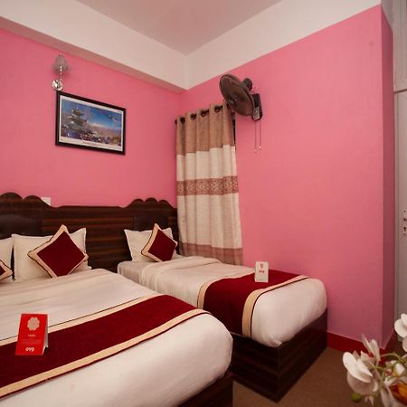 Oyo 195 Global Hotel And Resort Kathmandu Exterior foto