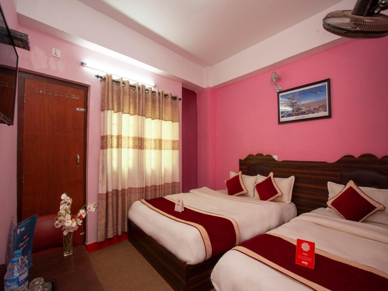 Oyo 195 Global Hotel And Resort Kathmandu Exterior foto